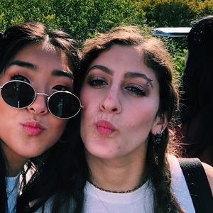 Meet your Posher, Caroline